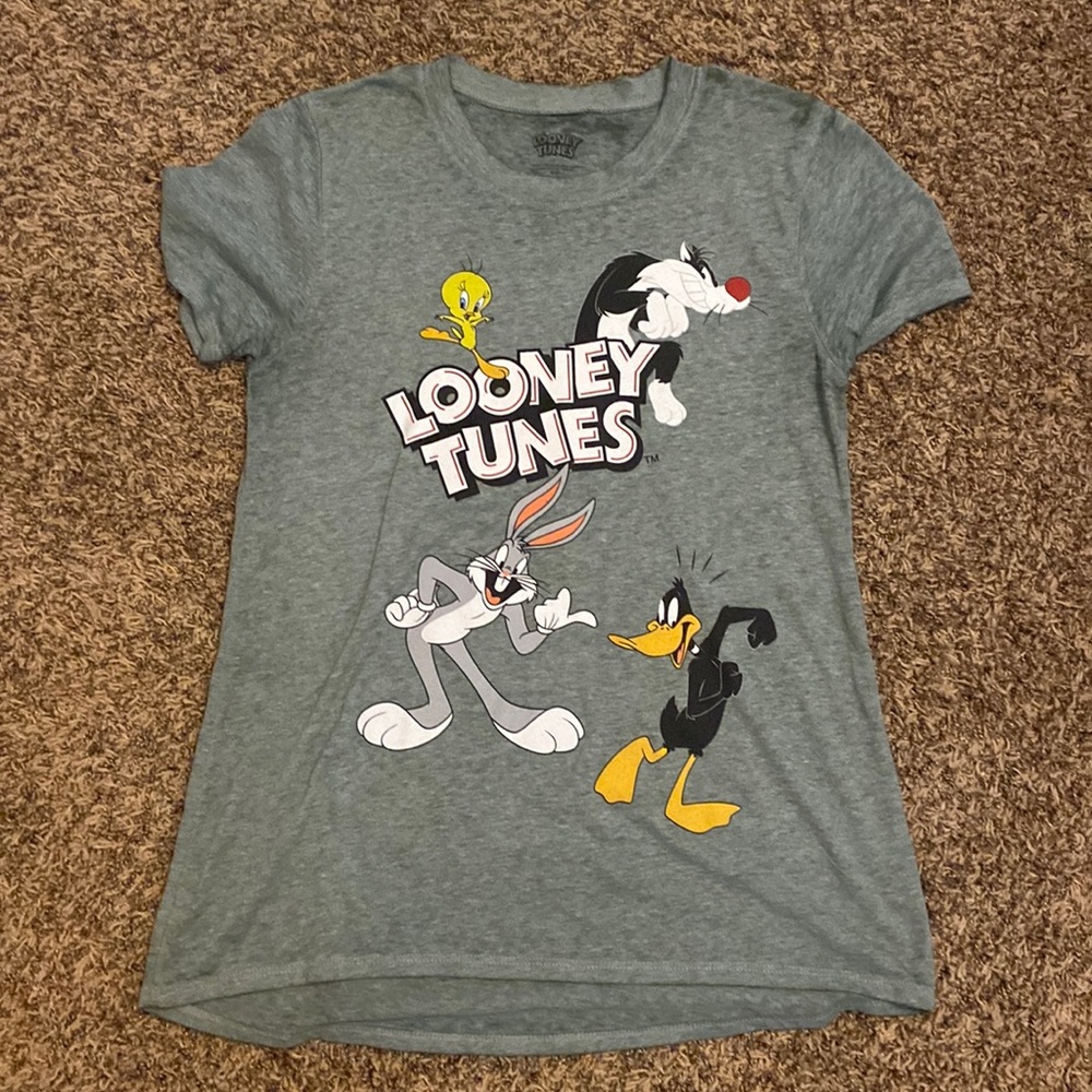 Looney tunes shirt